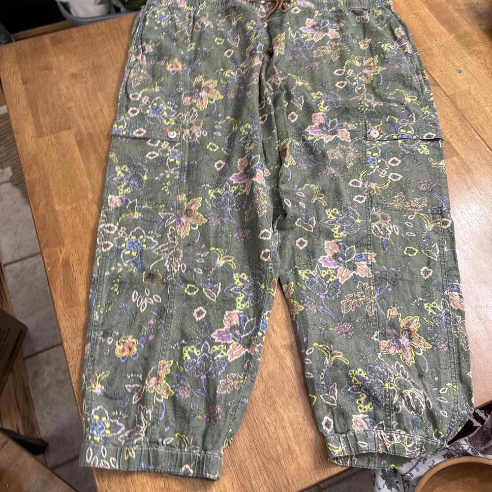 Anthropologie Floral Green Pants
